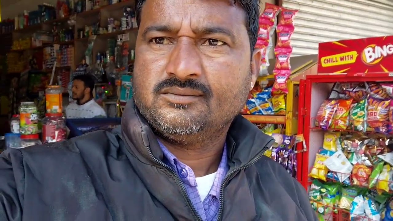 हेलो दोस्तों आज मैं घूमने फिरने निकला 