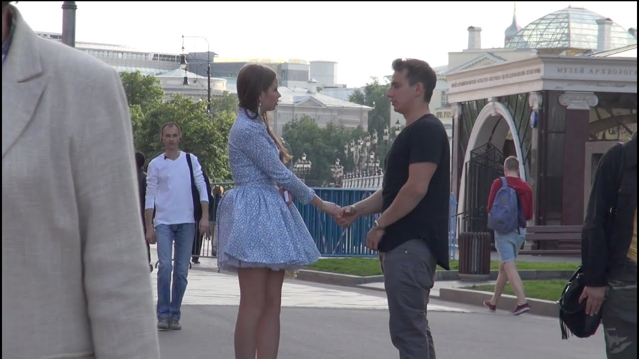 Знакомство с девушками в Москве!