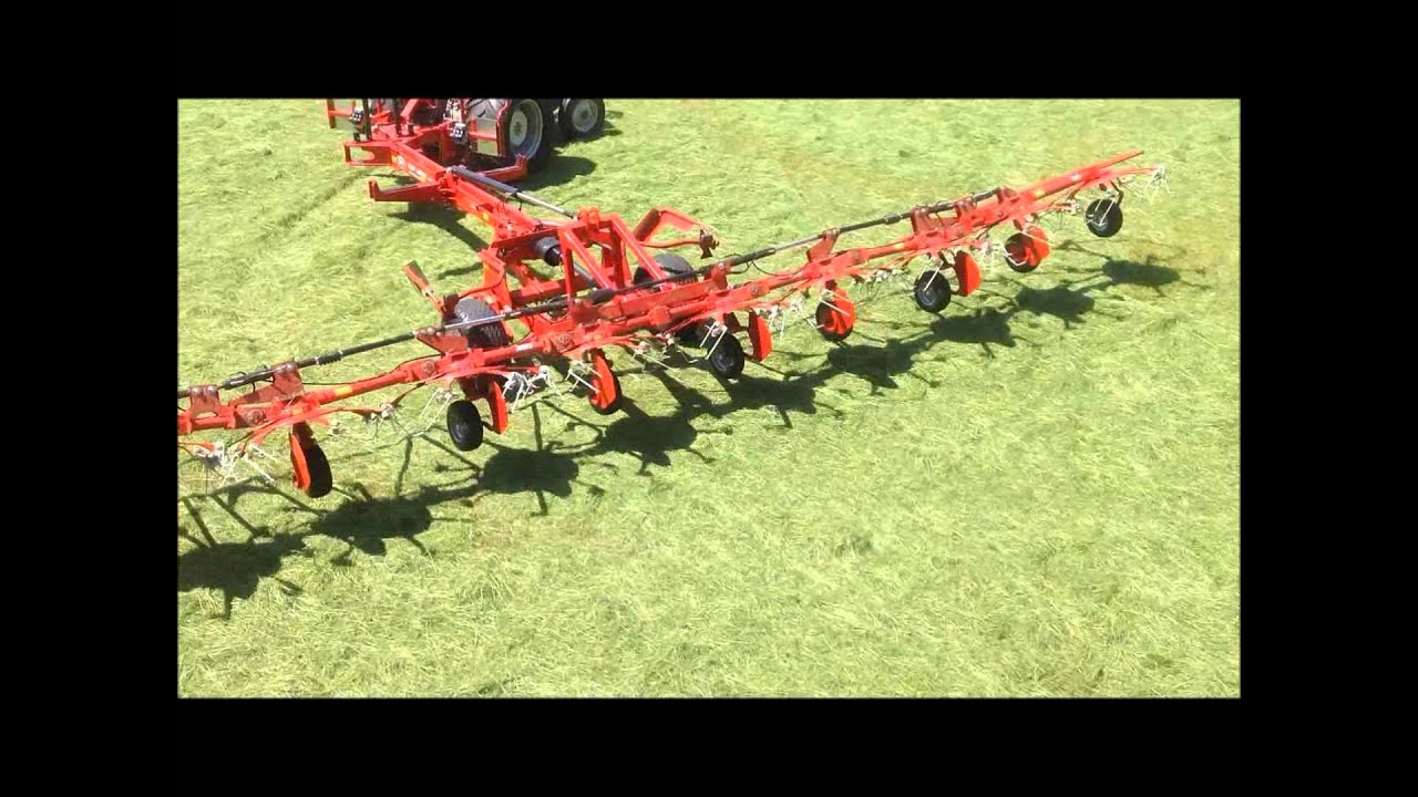 Lely Lotus 1250 profi tedder with MF 35X
