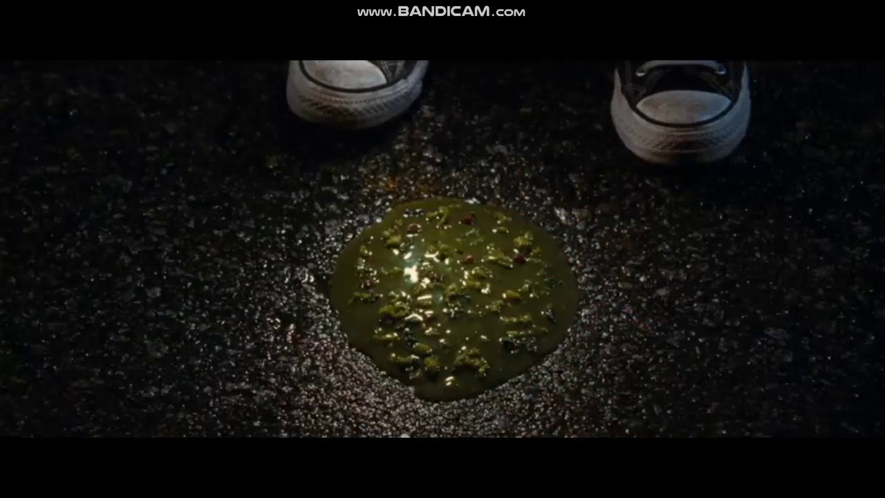 Dairy of a Wimpy Kid: Rodrick Rules | Fake vomit prank.