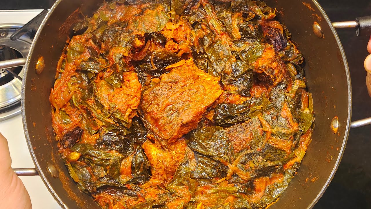 Haakh te Gaade | Saag aur machli | fish with collard greens | kashmiri fish curry | kashmiri saag