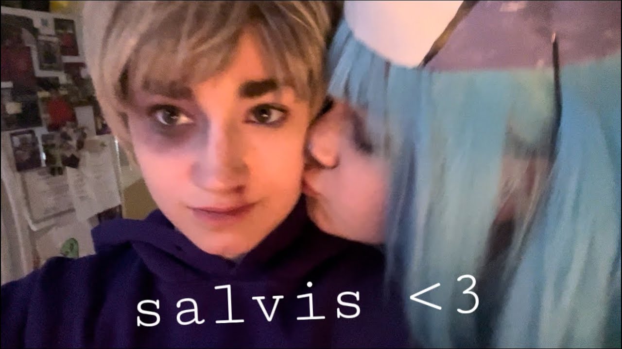 Salvis tries to make food but gets distracted