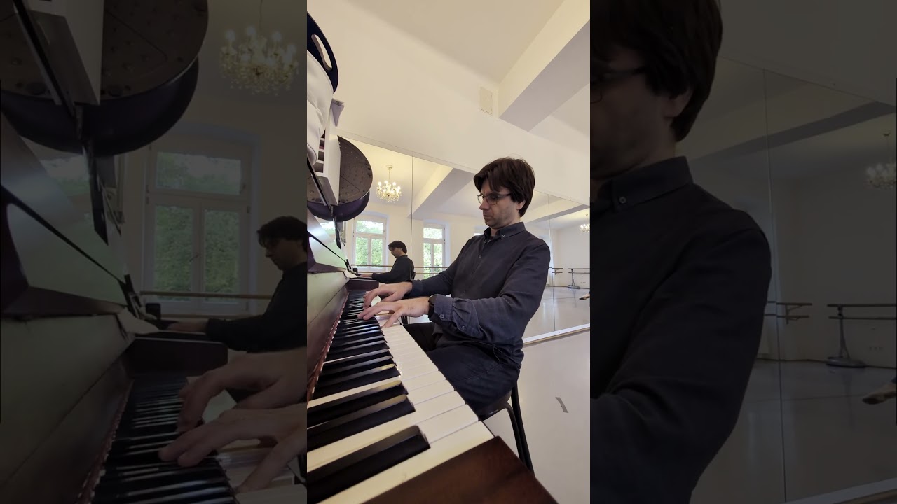 🎹 Pas de Bourrée | Improvised Ballet Class Music 