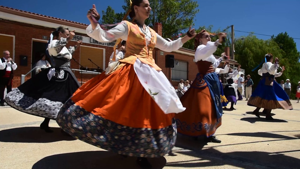 GRUPO DE DANZAS PAN Y GUINDAS (PALENCIA) Guaza