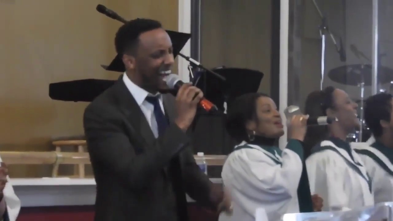 Solomon Workaferaw -  live worship song ( Ashageregn )   Ethiopian Gospel Song // Ethiopian Mezmur