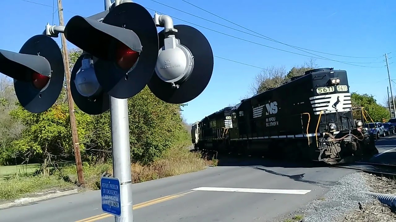 What If American Railroad Crossings Sounded Different Pt 13: Russia