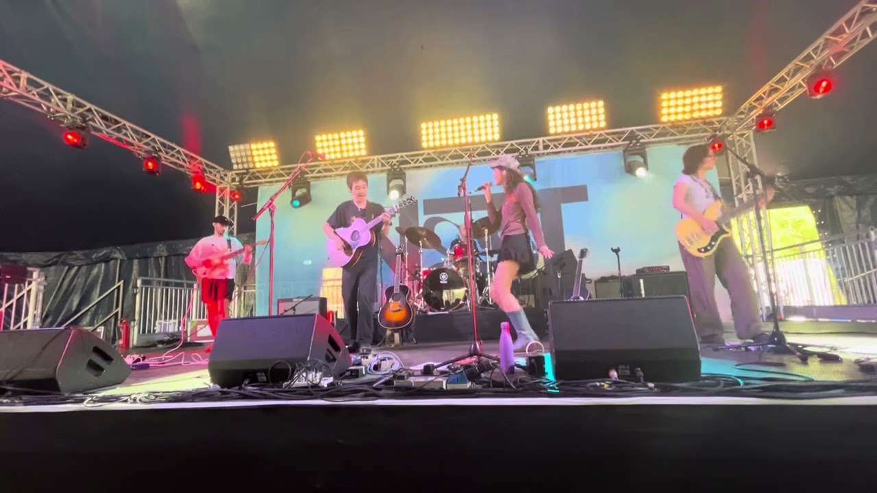 Esme Emerson - Centipede Live Truck Festival 27/07/2025