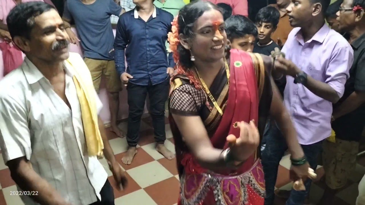 शिमगोत्सवातील गावातील नाच्या