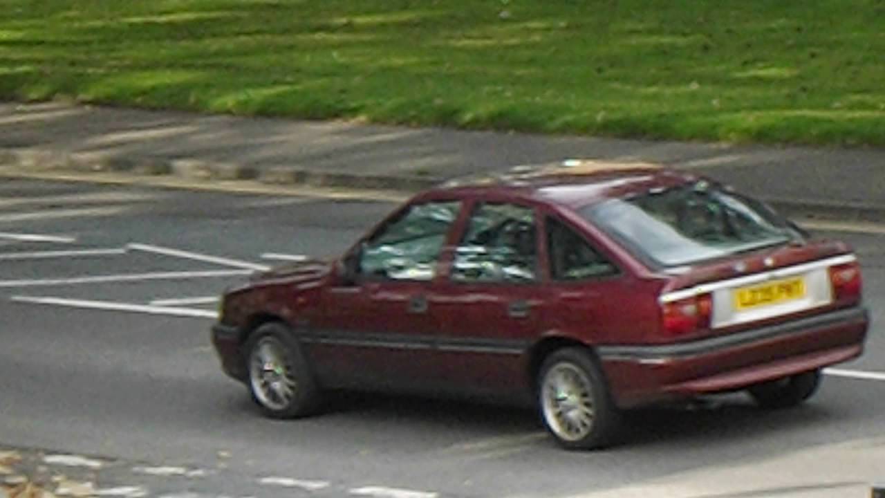 VAUXHALL CAVALIER MK3 2L GLS 1994