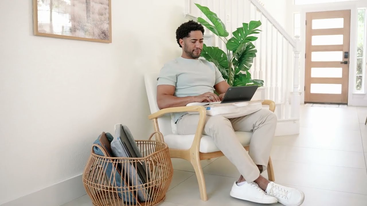 Work Smarter, Not Harder &ndash; Best Lap Desk for Laptops & Tablets