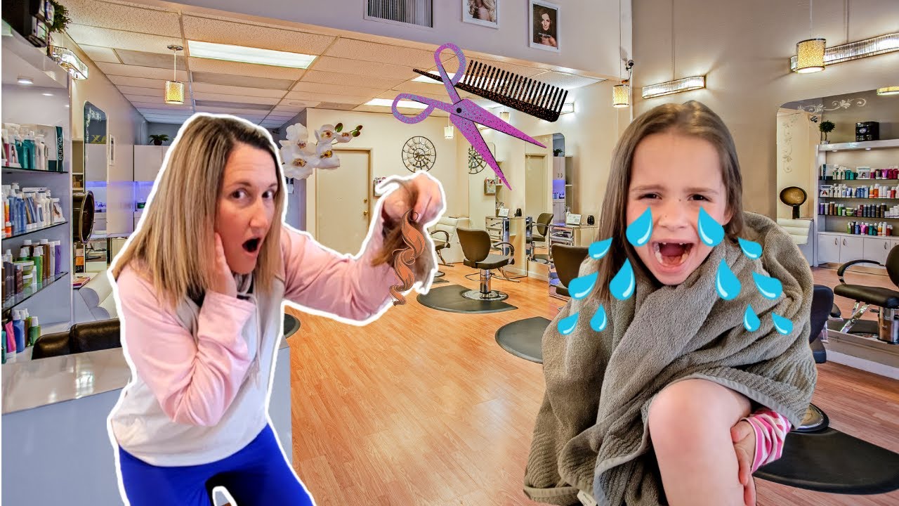 Back to school HAIRCUT 2022-Finn gets her hair CHOPPED short! Finn cries when she gets a haircut!