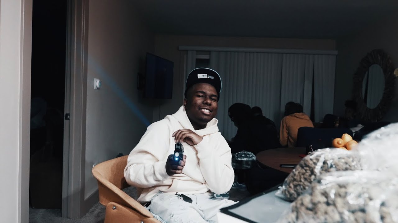 PMBeezy - “Trophy Status Freestyle” [Prod. By Ferragamo Beats X Gentle Beatz] #FREEPMBEEZY