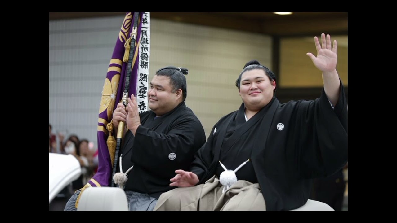 横綱・大の里が１２日目での勝ち越し…元大関・高安に苦戦も寄り切り