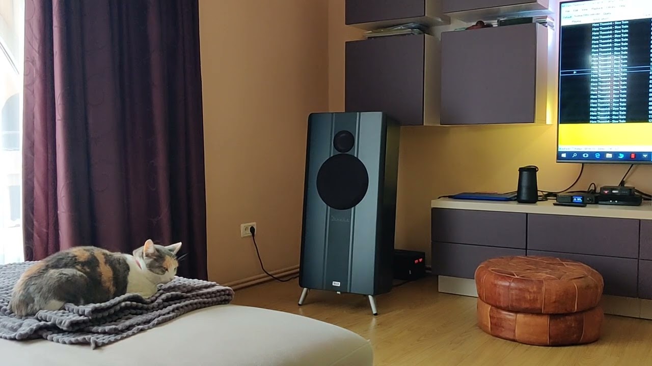 When Luther Plays The Blues by Hans Theessink on Heco Direkt 2 ways Sugden A21SE and SSML SU-9 DAC