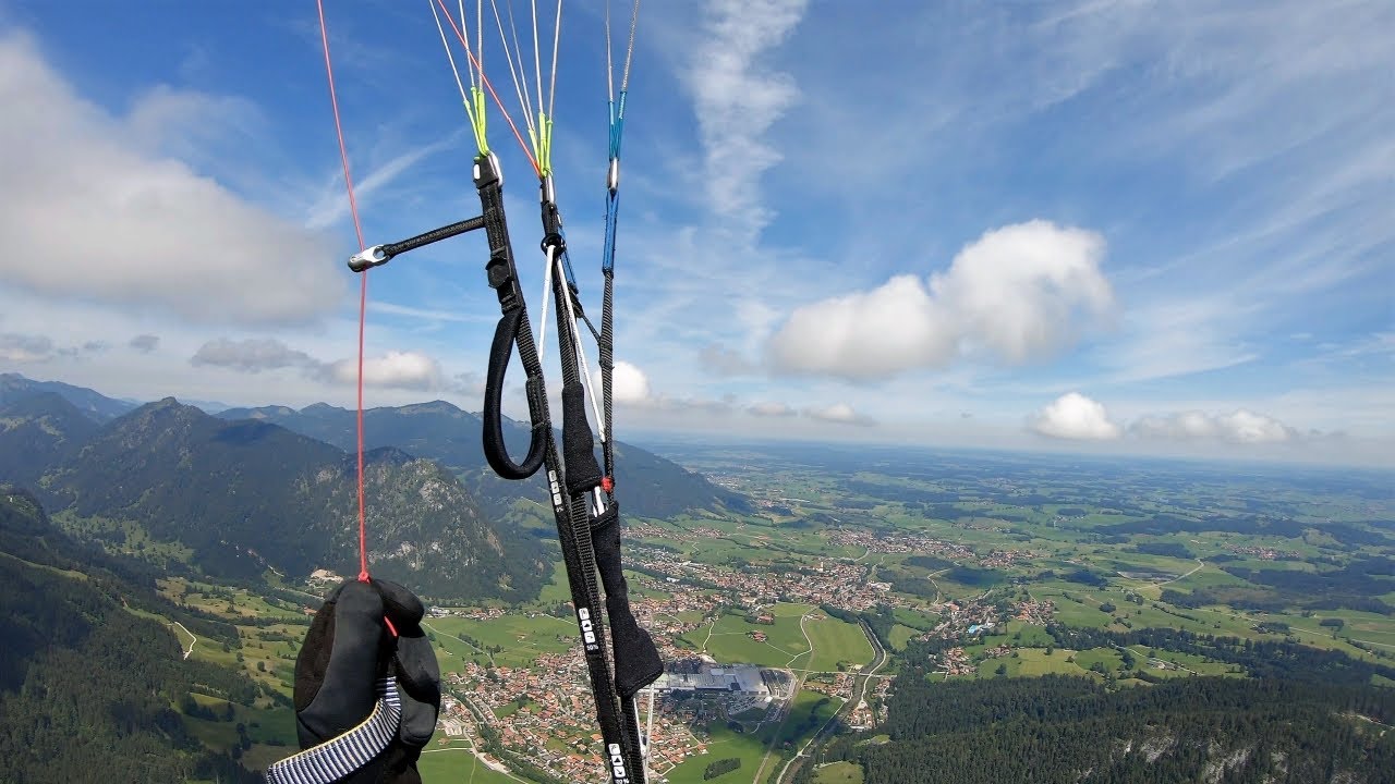 Gleitschirmfliegen in den Alpen Sommer 2020 4k