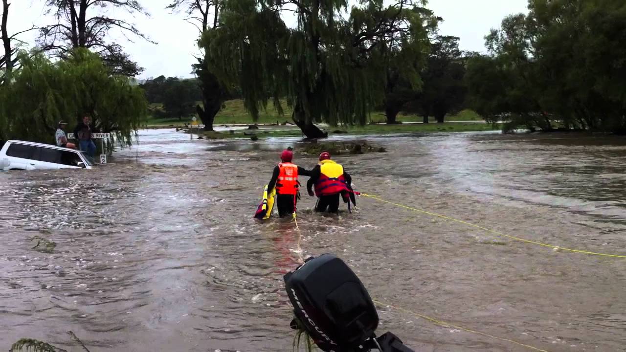 Bathurst SES Flood Rescue, Campbells River, 2nd March 2012