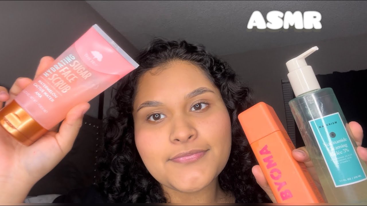 ASMR Tu amiga te hace un skincare nocturno (con fondo de lluvia) 🌧 Karen ASMR