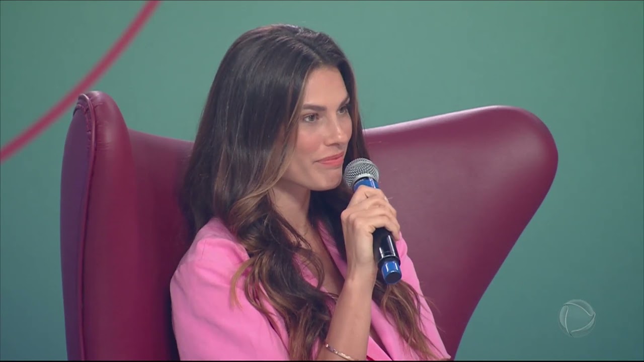 Dayane Mello responde a perguntas polémicas no 'Hora do Faro'