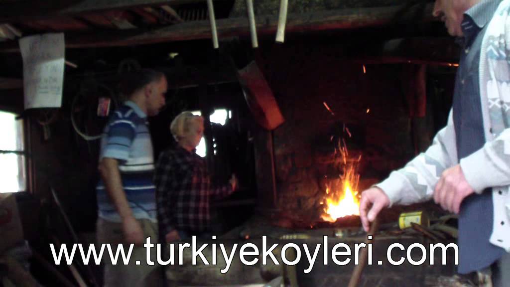 http://www.turkiyekoyleri.com Kastamonu İnebolu Dibek köyü - El yapımı bıçakların hikayesi