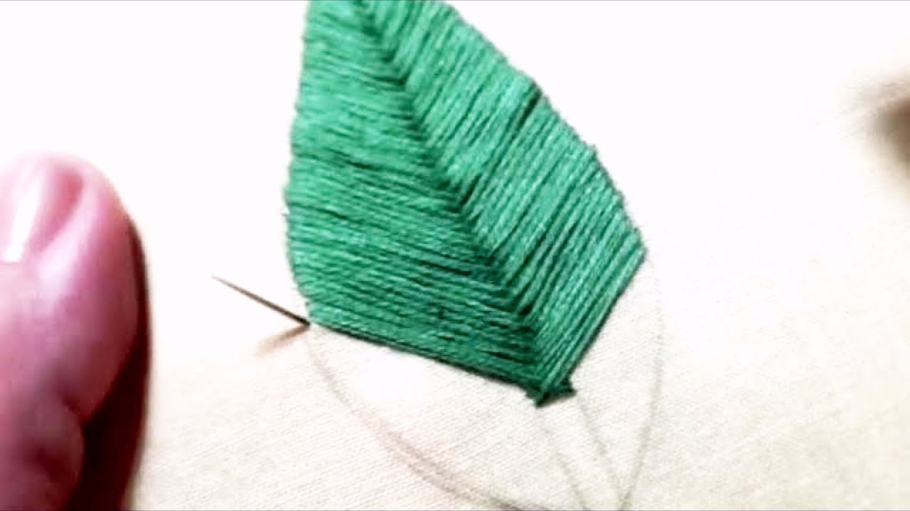 Bordado hoja facil💝🌿🌿/FISHBONE  STITCH embroidery leaves