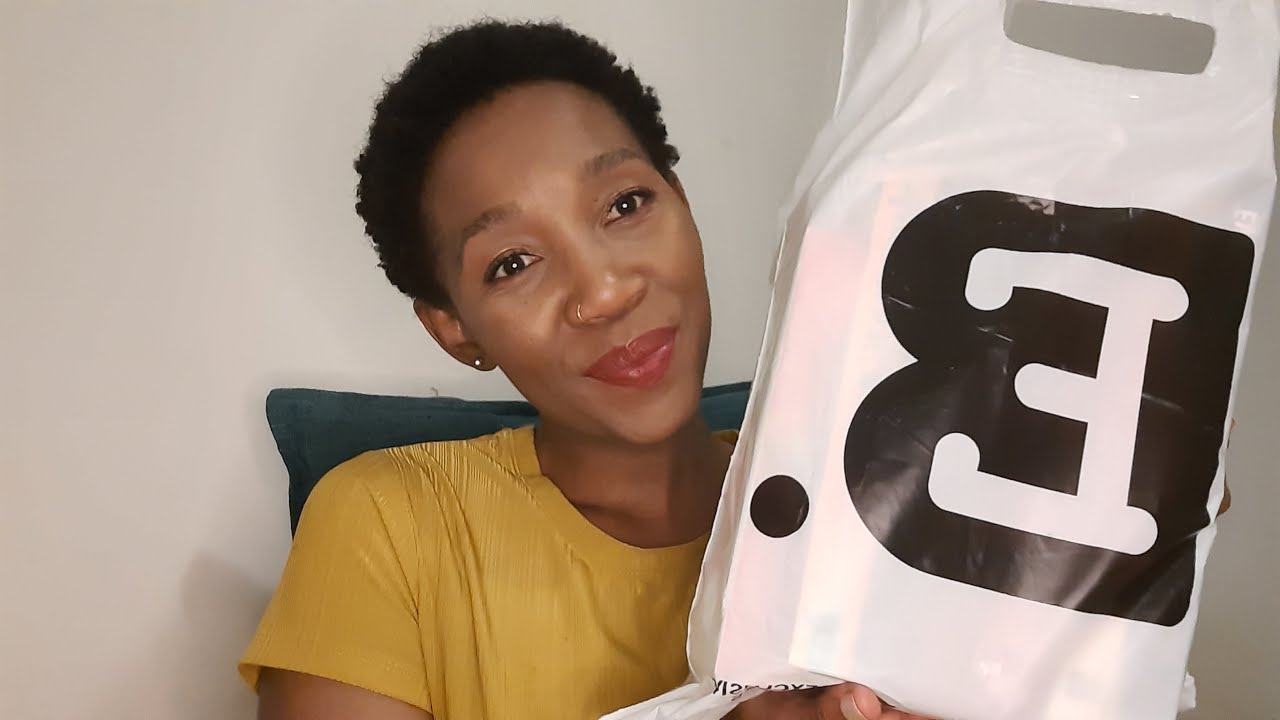 Exclusive Books Haul || South African BookTuber