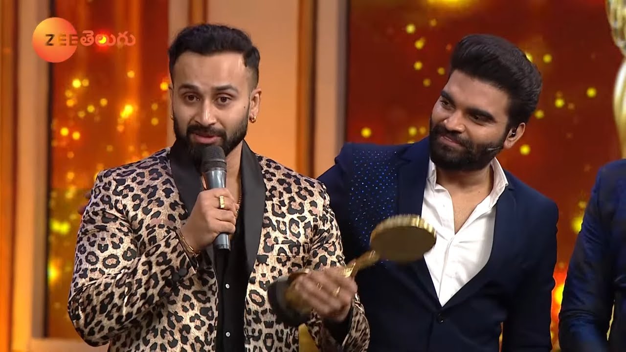 Vishal Emotional Moment | Moments Of Zee Telugu Kutumbam Awards 2022 | Zee Telugu