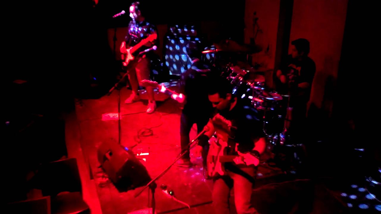 Banda tributo metallica (Creeping Death) Bar eleconcert 1 agosto 2013, Valparaiso