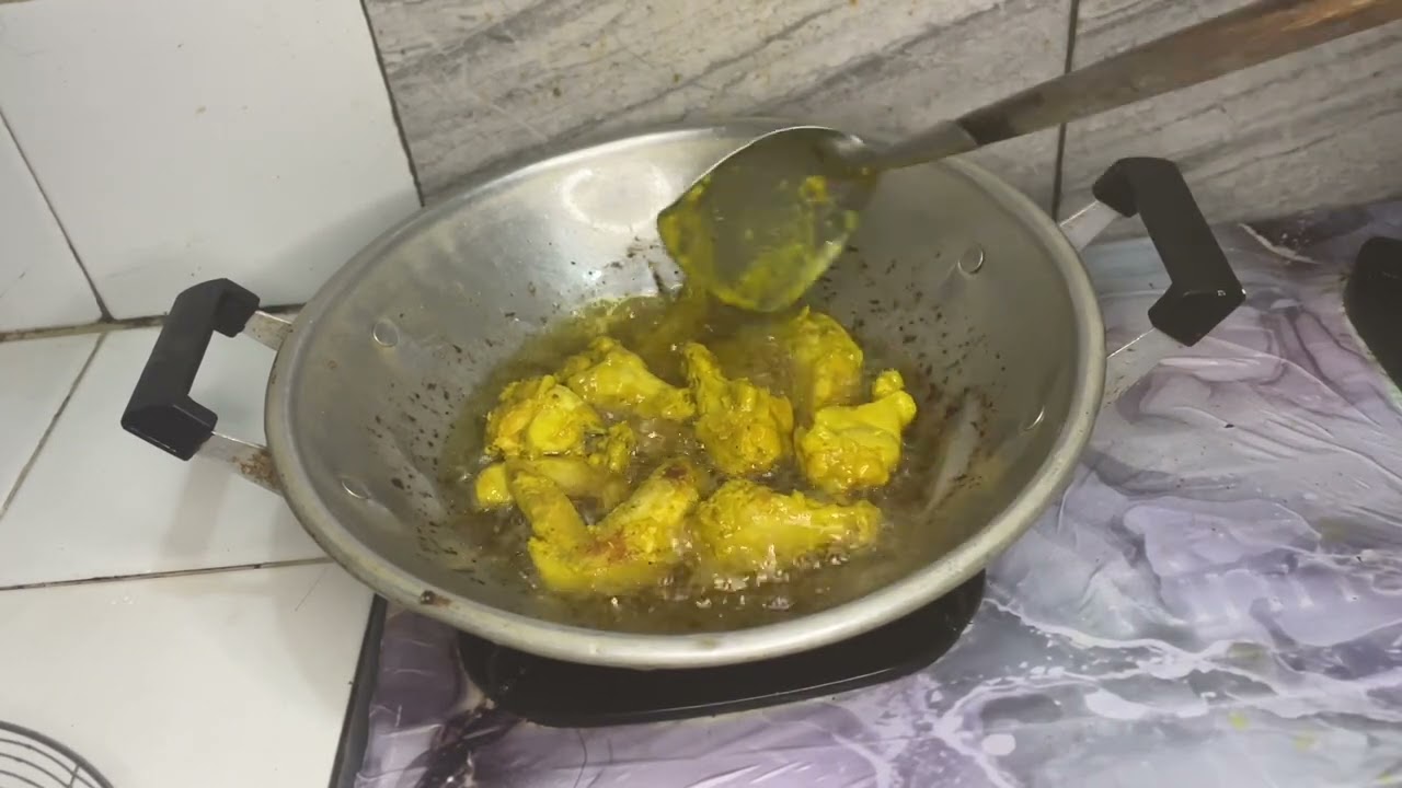 Ayam bumbu hitam