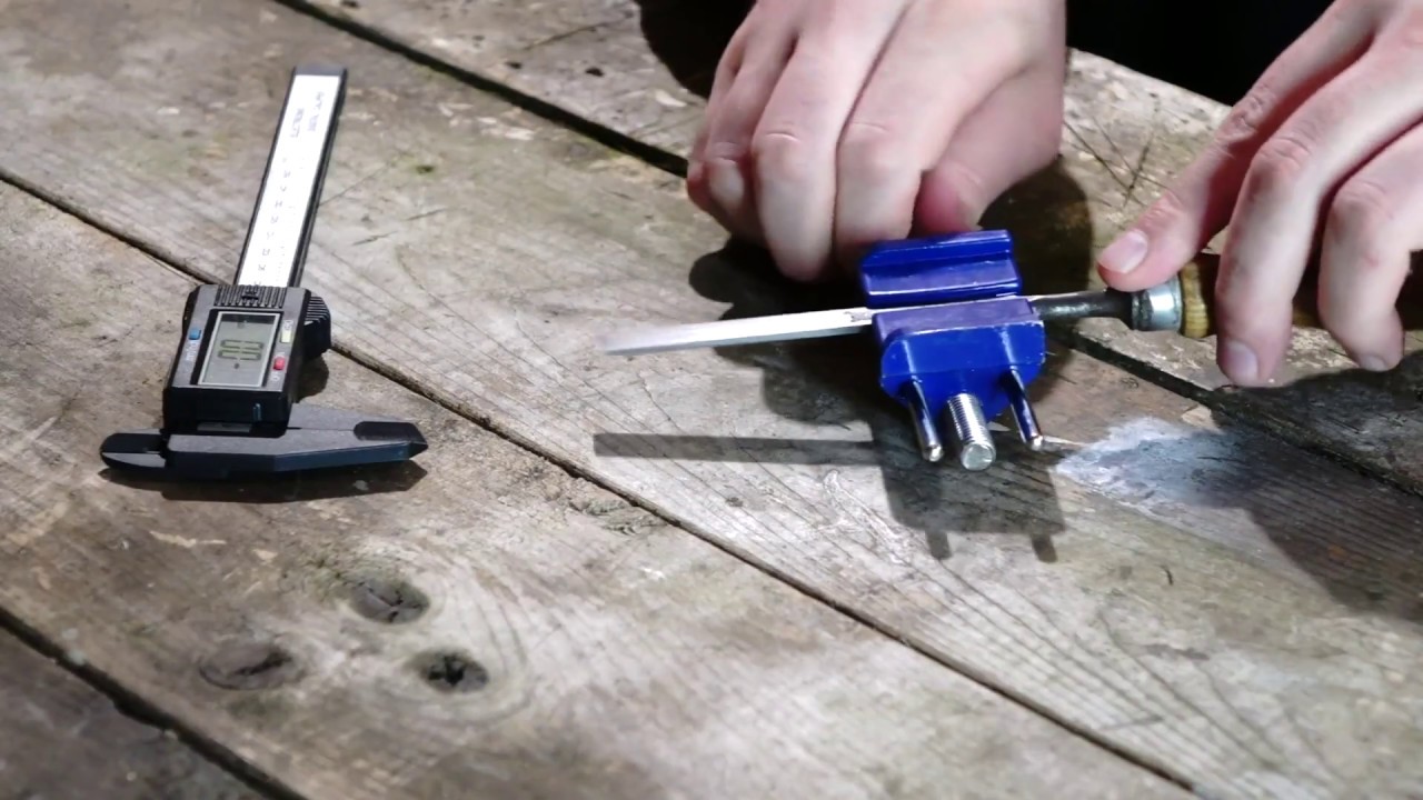 Outillage : gabarit pour guide d'affûtage et planche à recaler