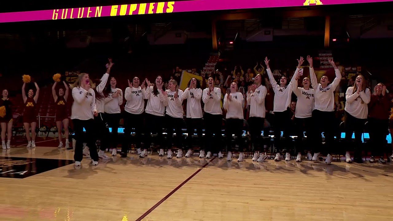 Gophers earn No. 4 seed for NCAA Tournament, host Green Bay Friday