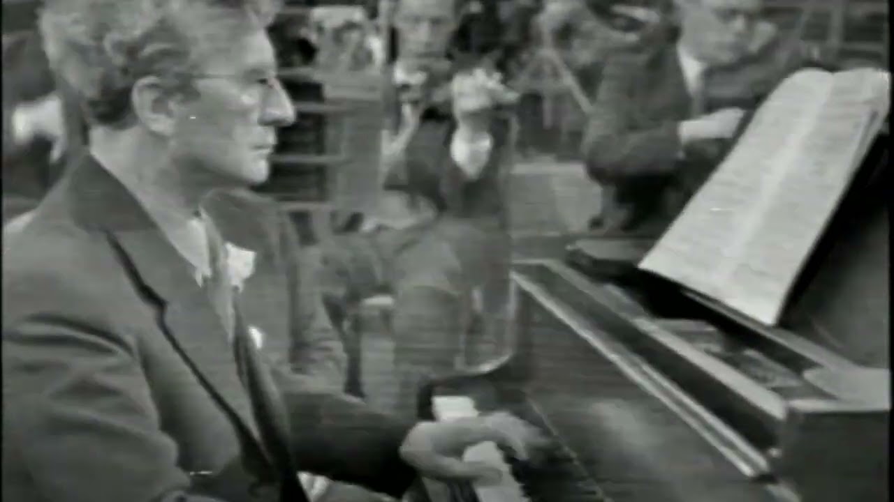 Percy Grainger plays Handel In The Strand with orchestra