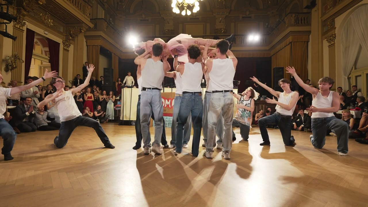 Půlnoční překvapení GyRi V8 2026