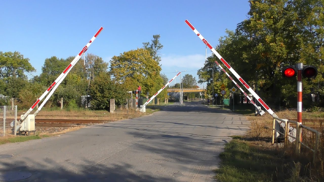 Przejazd kolejowy Witnica ul. Słoneczna | Railroad Crossing in Poland