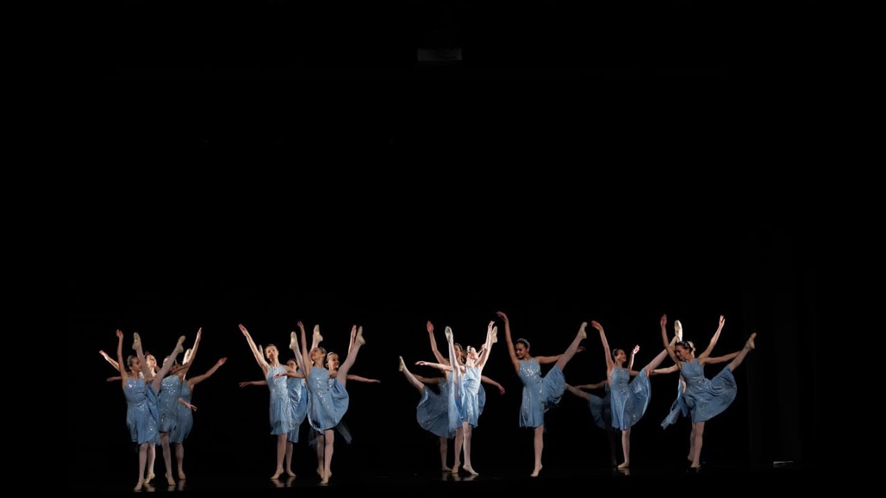ÉGSZÍNKÉK / TURQUOISE