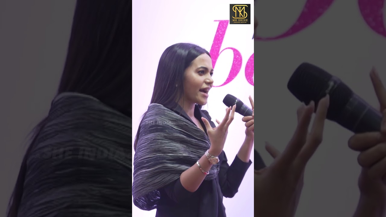 #bhavanisre reveals her signature look