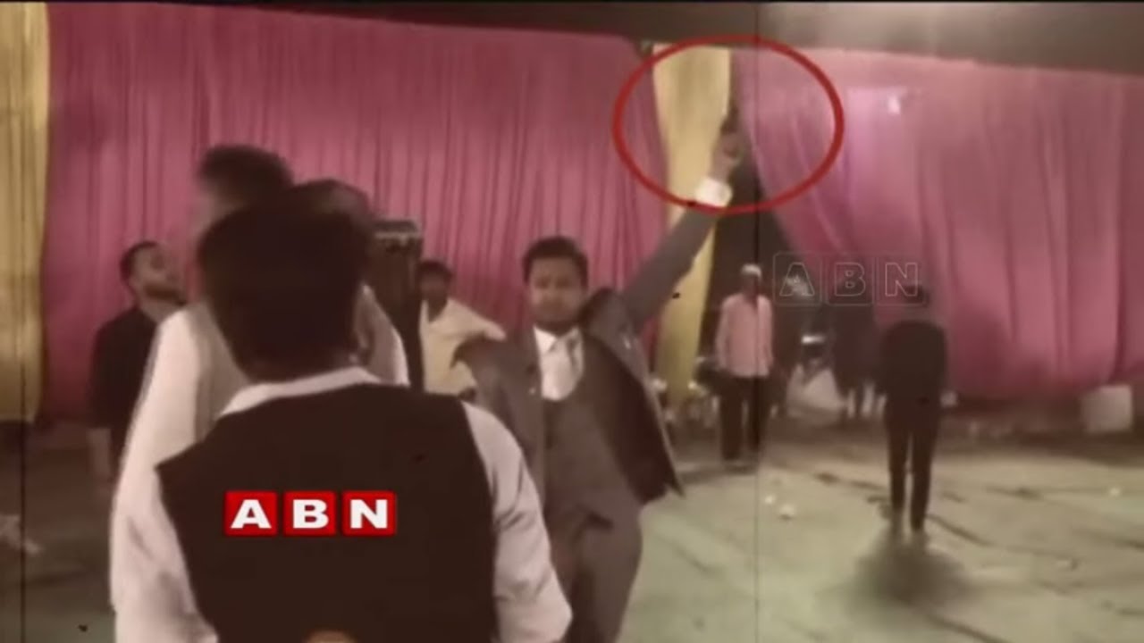 Bihar IPS&thinsp;officer fires in air during farewell party, lands in trouble | Red Alert