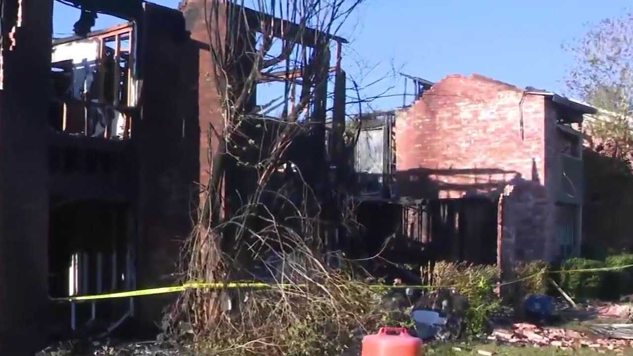 Families left homeless after apartment fire in Wharton