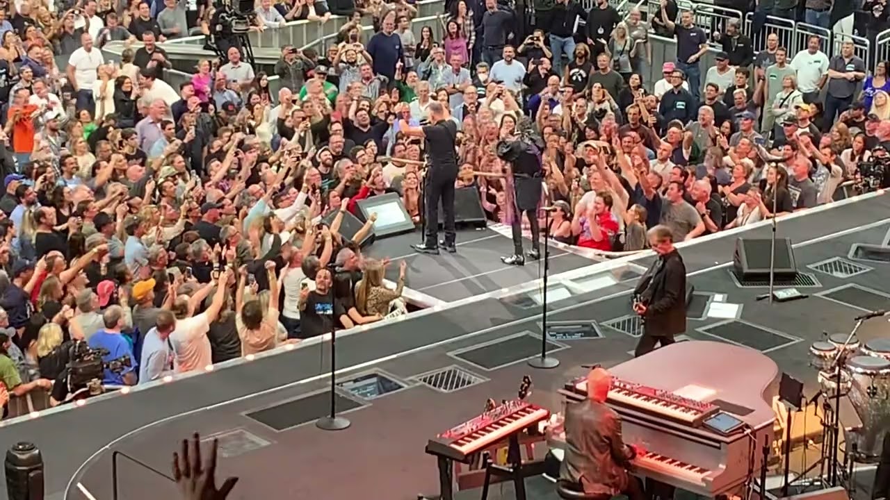 Bruce Springsteen Orlando 2023- Born to Run, Rosalita and Glory Days