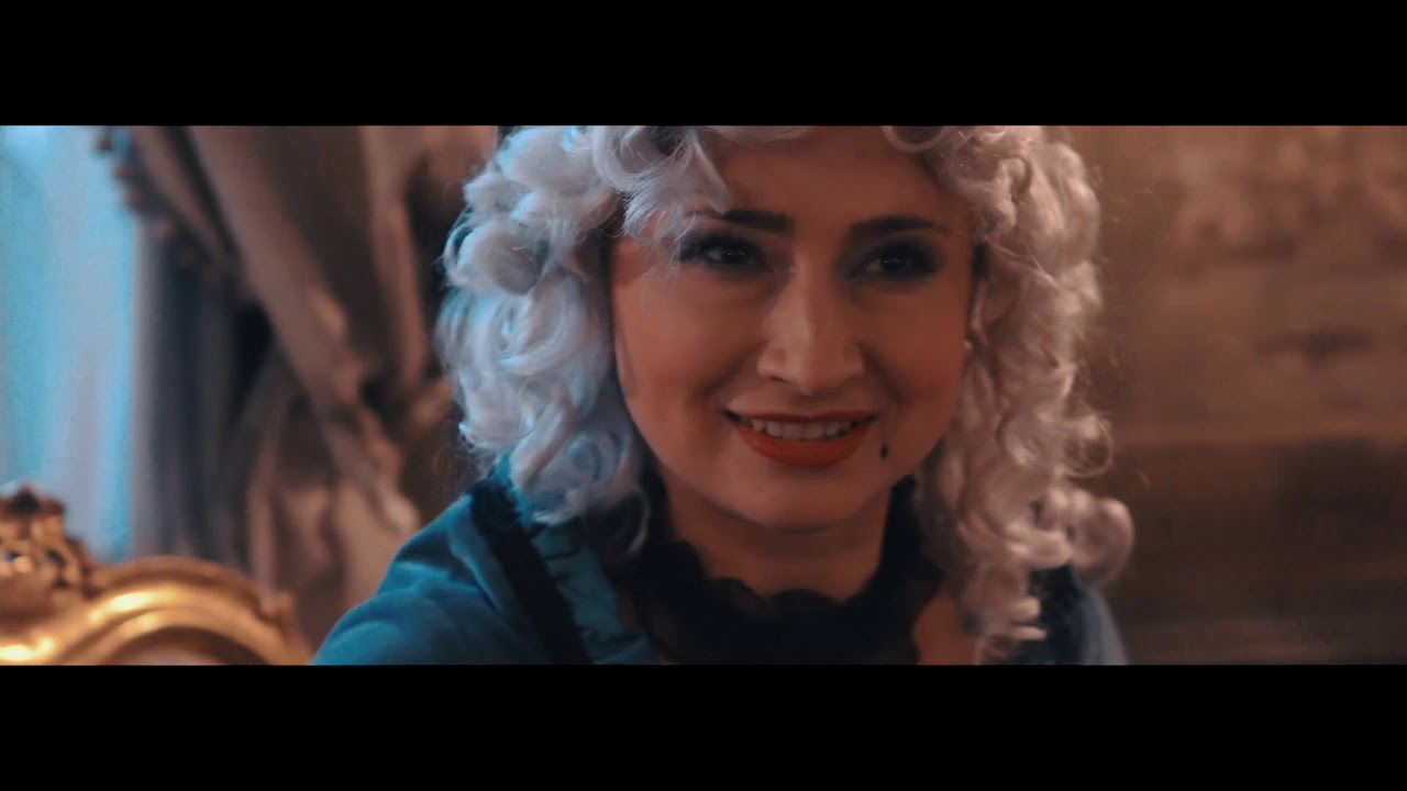 Cortigiane A Palazzo Masquerade Ballo