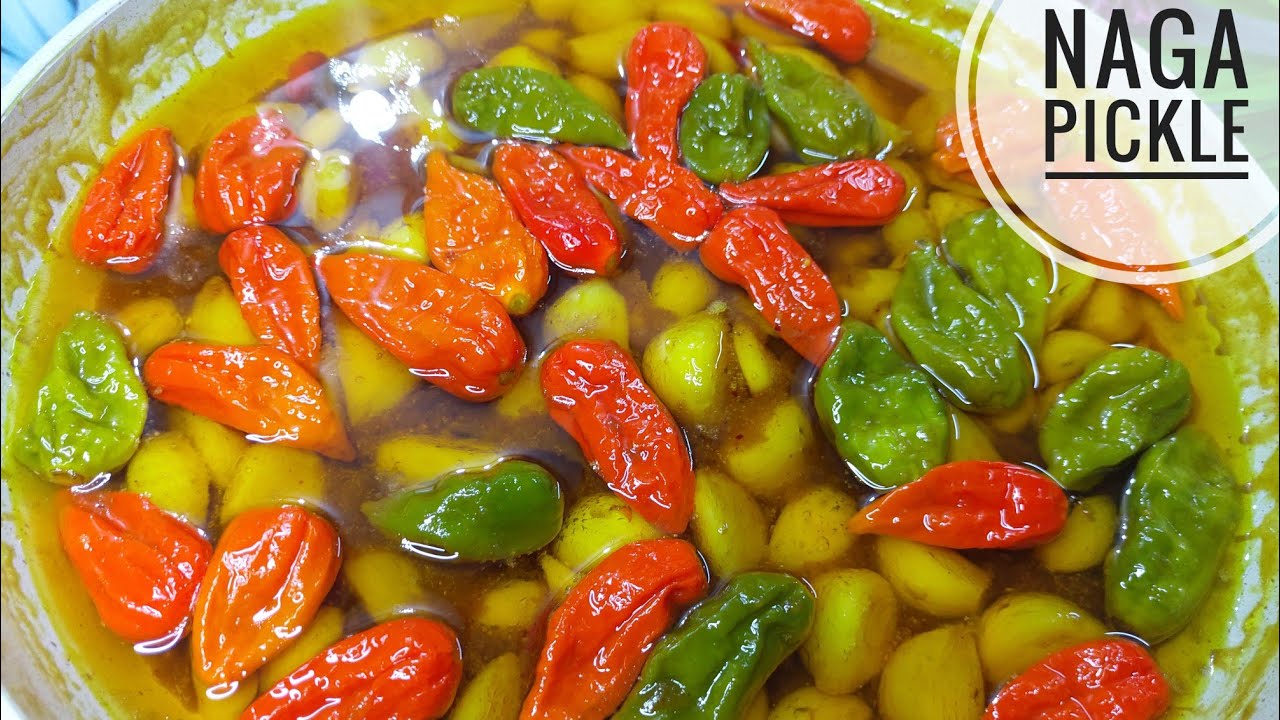 বোম্বাই মরিচের আচার | নাগা মরিচের আচার | Bangladeshi Bombay Moricher Achaar | Naga Pickle Recipe