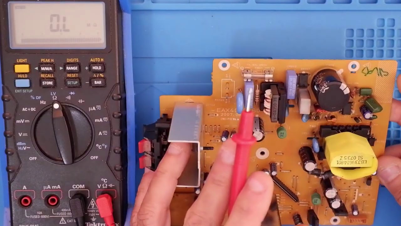 Come controllare i componenti di un alimentatore switching