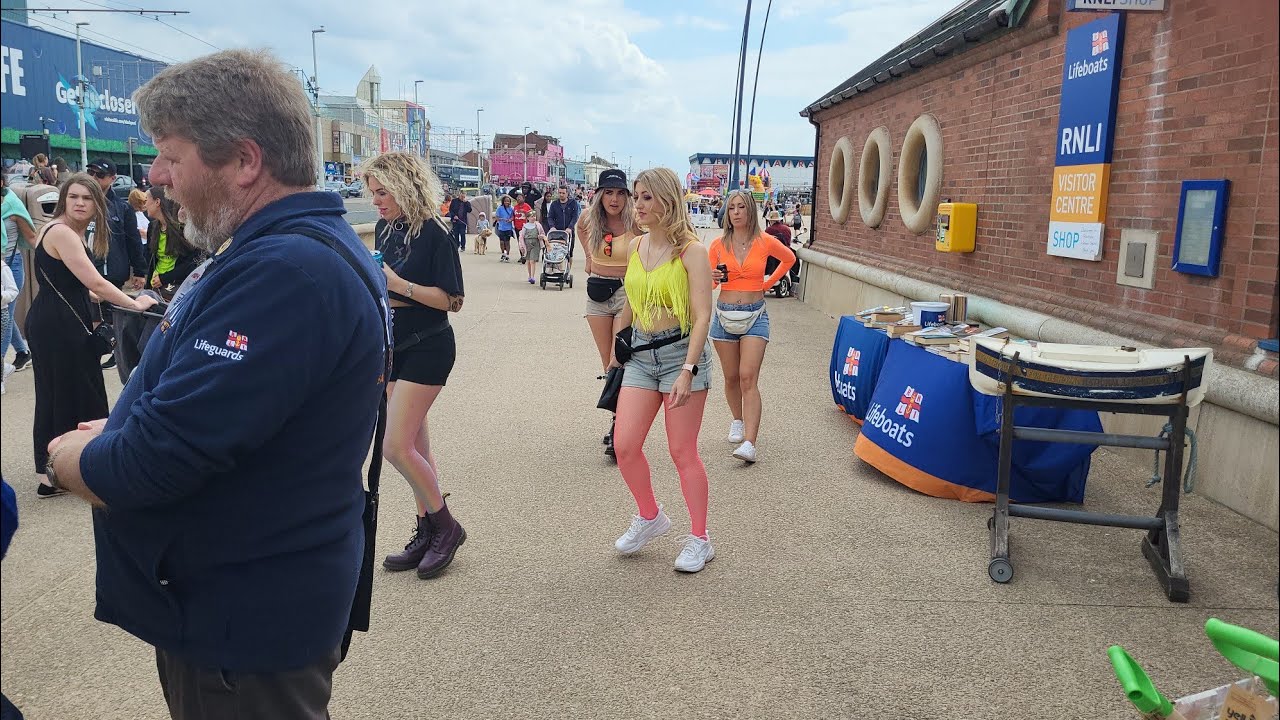 Bank Holiday Saturday It's Absolutely Rocking On The Golden Mile Blackpool