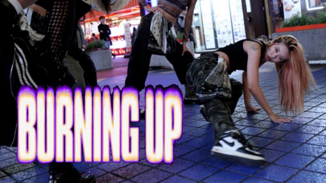 [ME: 고양이홍대나들이] MEOVV 'Burning Up' | KPOP IN PUBLIC @ Hongdae | MEMORIESCREW 메모리즈크루