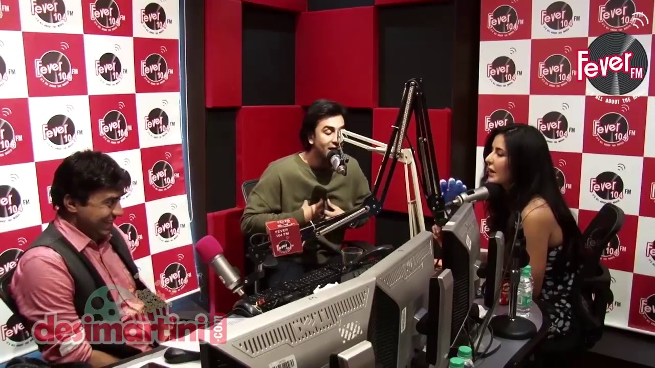 WATCH ||  Ranbir Kapoor sings Katrina Kaif's superhit song, Saans from Jab Tak H