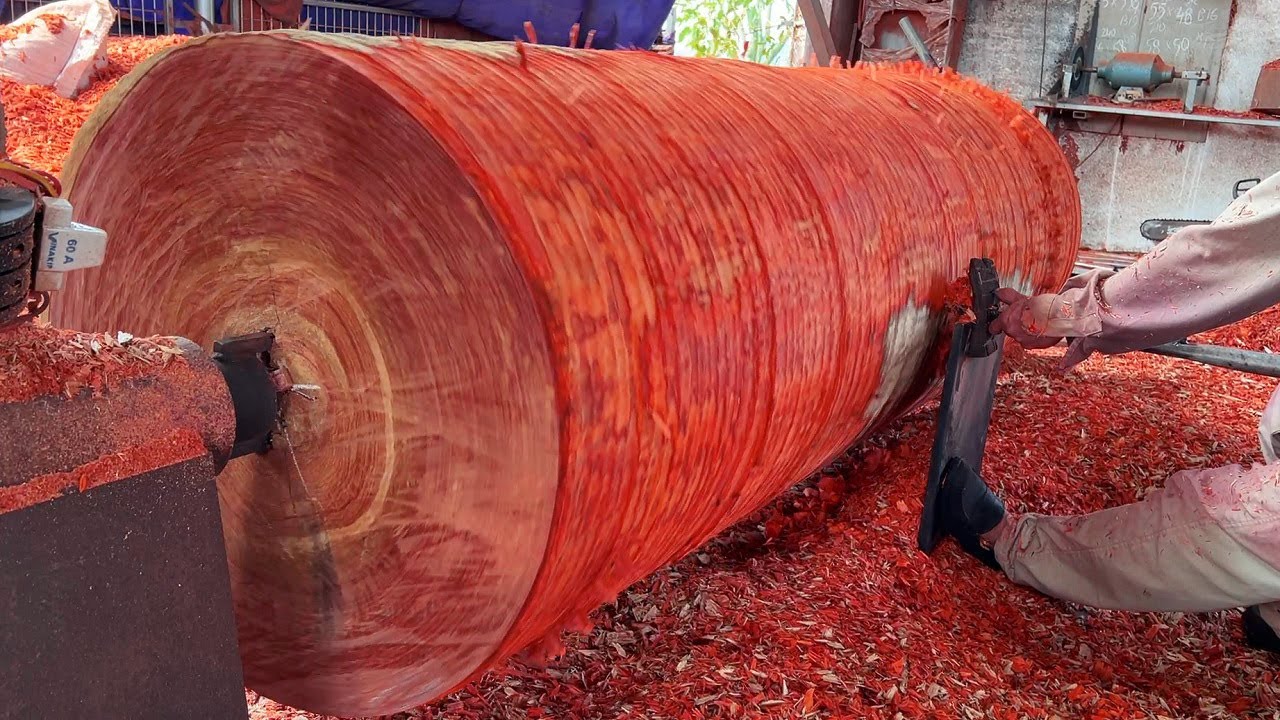 Extremely Dangerous Skills for Working with a Super Large Wood Lathe - Turning Rare Red Wood