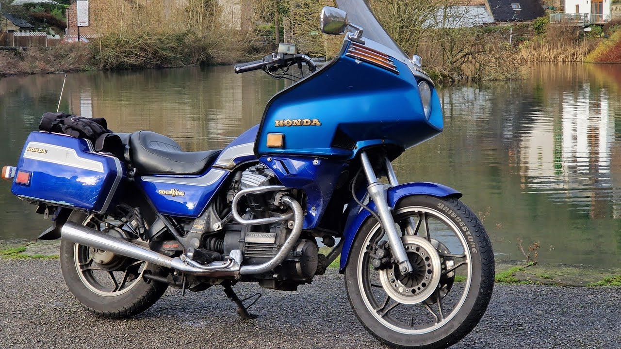 A quick look at my 1983  Honda GL650 Silverwing
