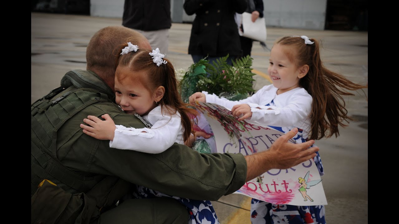 Soldiers Coming Home Surprise Compilation 19