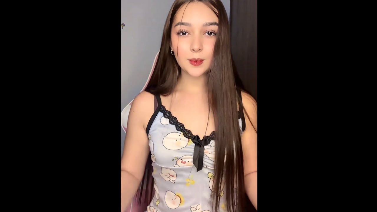 Chill Live Chat ✨ Let’s Talk & Relax