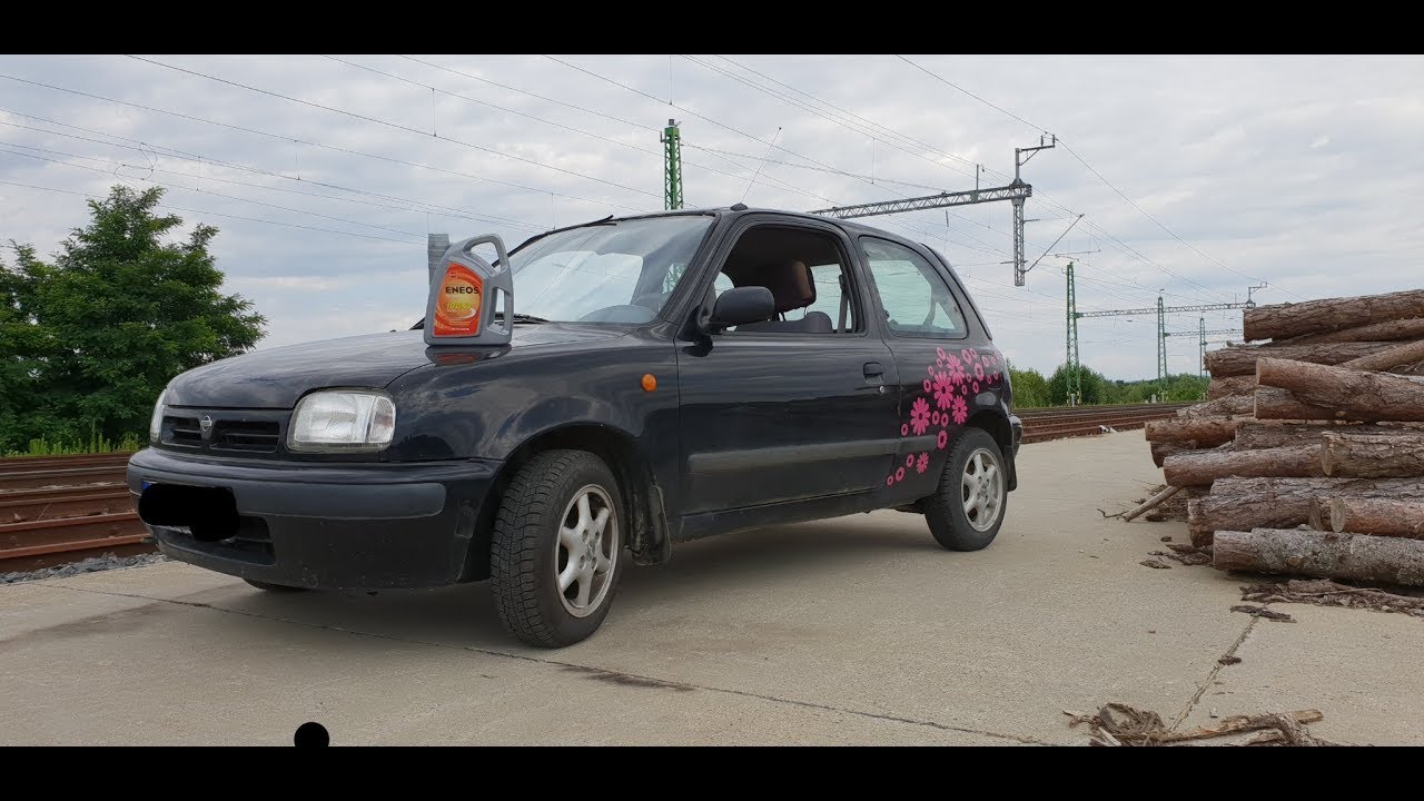 Nissan Micra K11 oil change
