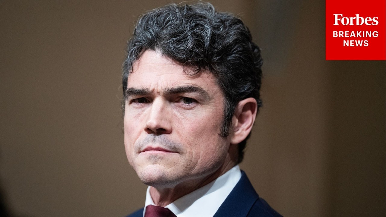 Counterterrorism Official Who Quit Over Iran War Reportedly Faces FBI Probe